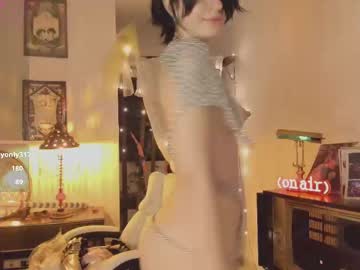 girl Chaturbate Cam Girls with alaskagrace