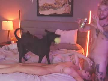 couple Chaturbate Cam Girls with wifuk