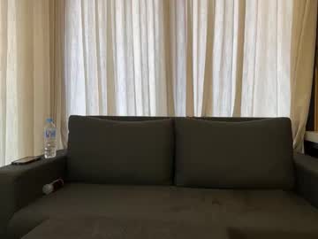 couple Chaturbate Cam Girls with chloesweetdreams
