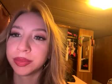 girl Chaturbate Cam Girls with prncsspeach420