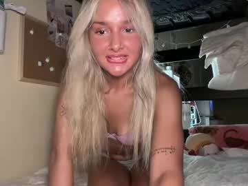 girl Chaturbate Cam Girls with zoegabrielle