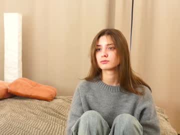 girl
        felicebattersby cam image #18411