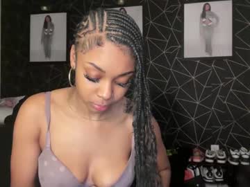 girl Chaturbate Cam Girls with krystalbailey