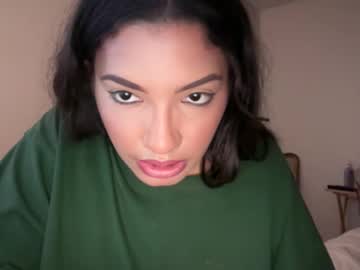 girl Chaturbate Cam Girls with icyalexandra20