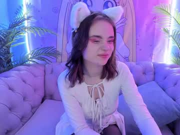 girl Chaturbate Cam Girls with vina_skyler