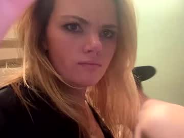 couple
        mac30308 cam image #33838