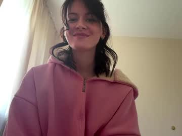 girl
        denitaaboud cam image #36339