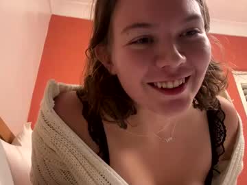 girl
        amaraelise cam image #21375