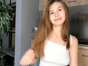 girl
        bonniearras cam image #18094