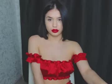 girl Chaturbate Cam Girls with mia__lunaa