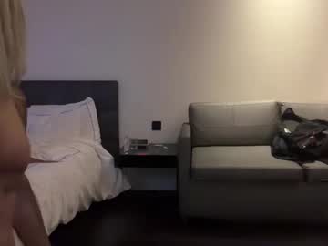 couple Chaturbate Cam Girls with adekhan91