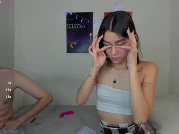 couple Chaturbate Cam Girls with charlotte_queeen